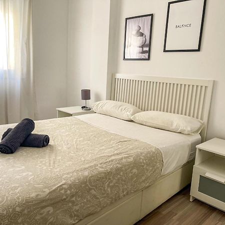 Central & Beautiful Apartment By Dv Properties #P2 Malaga Bagian luar foto