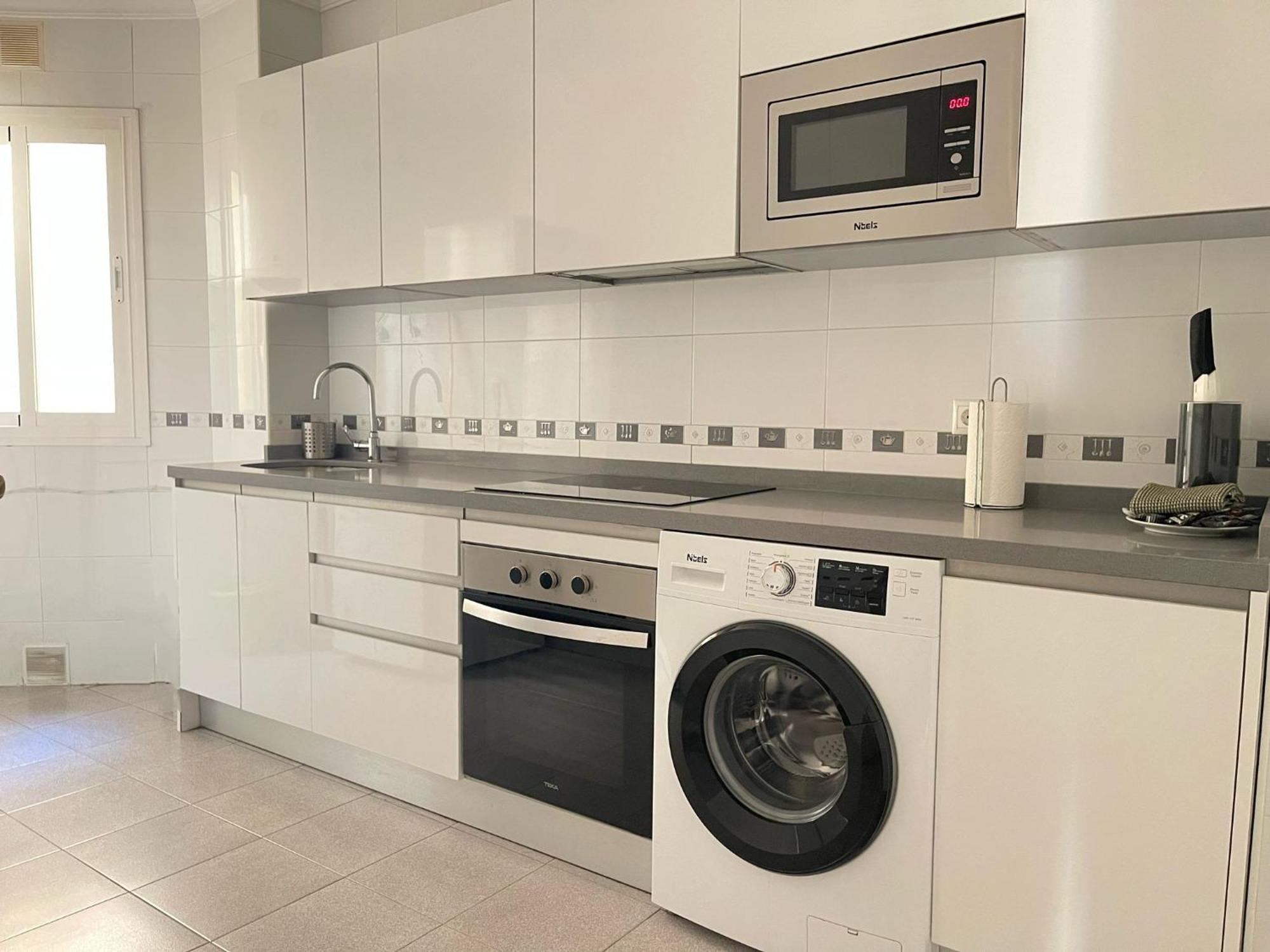 Central & Beautiful Apartment By Dv Properties #P2 Malaga Bagian luar foto